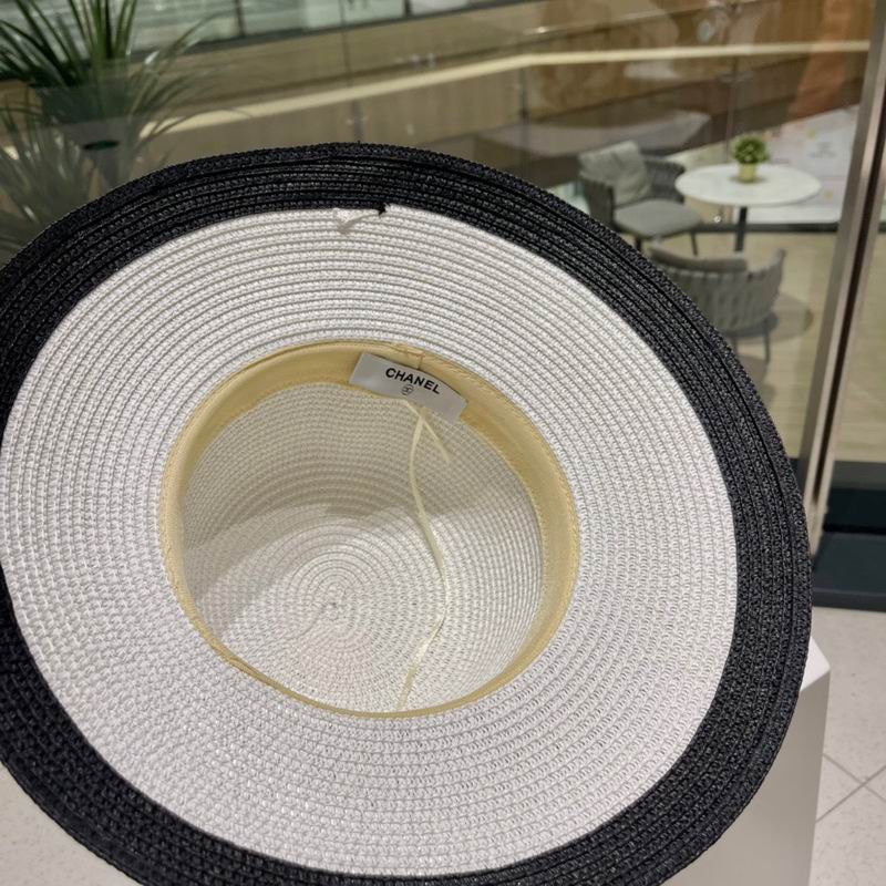 Chanel top hat (140)